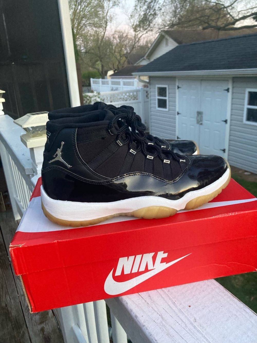 Nike Air Jordan 11 Jubilee 25th Anniversary Size 9.5 mens